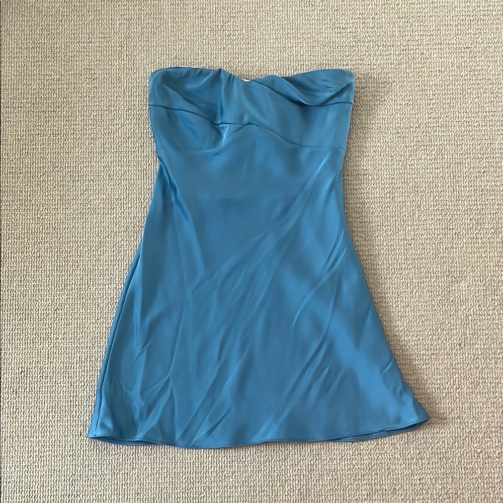 HELLO MOLLY Elegant Blue Strapless Dress
